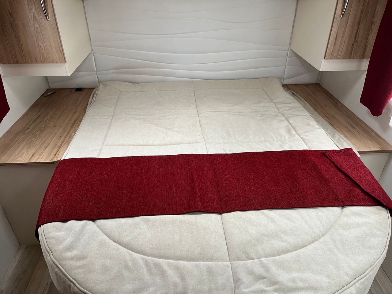 Bavaria T706 C STYLE