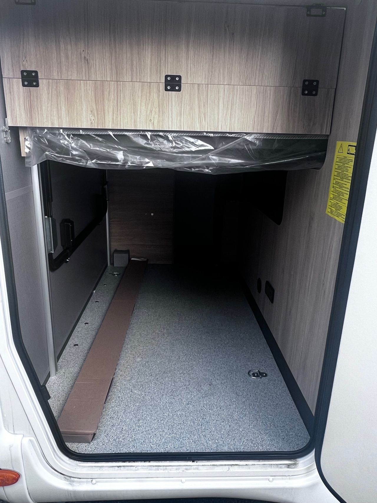 Challenger 328 BREAK EDITION