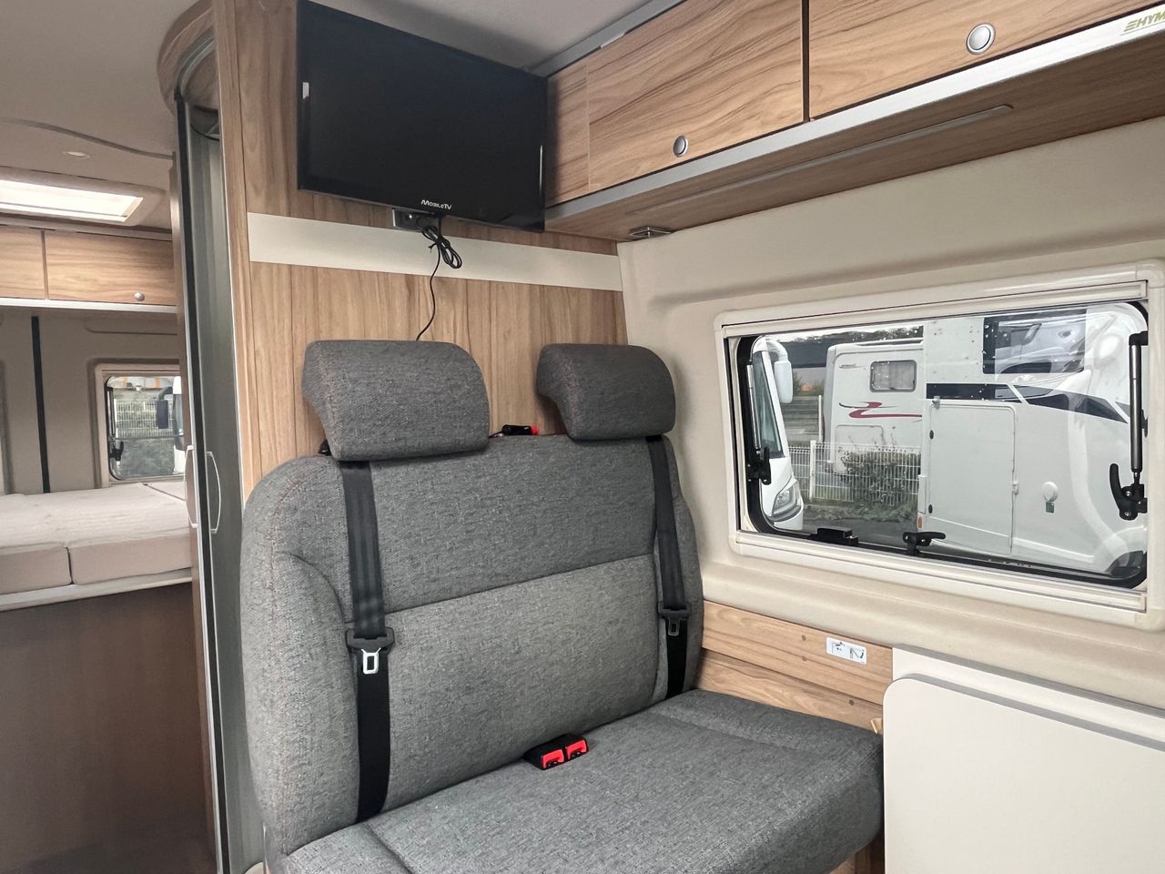 Hymer car CROSSOVER