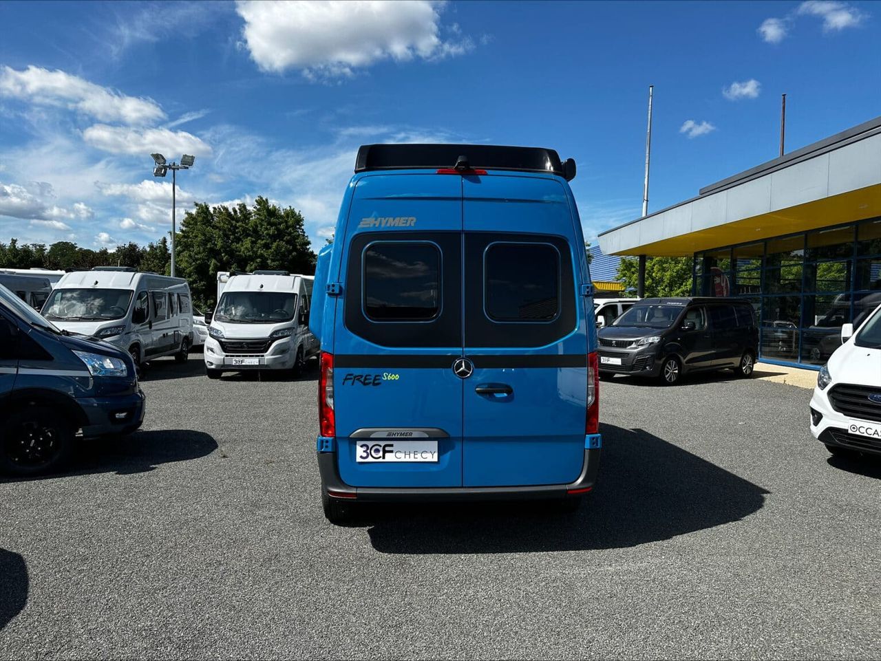 Hymer Camper Vans FREE 600S CAMPUS BLUE EVO
