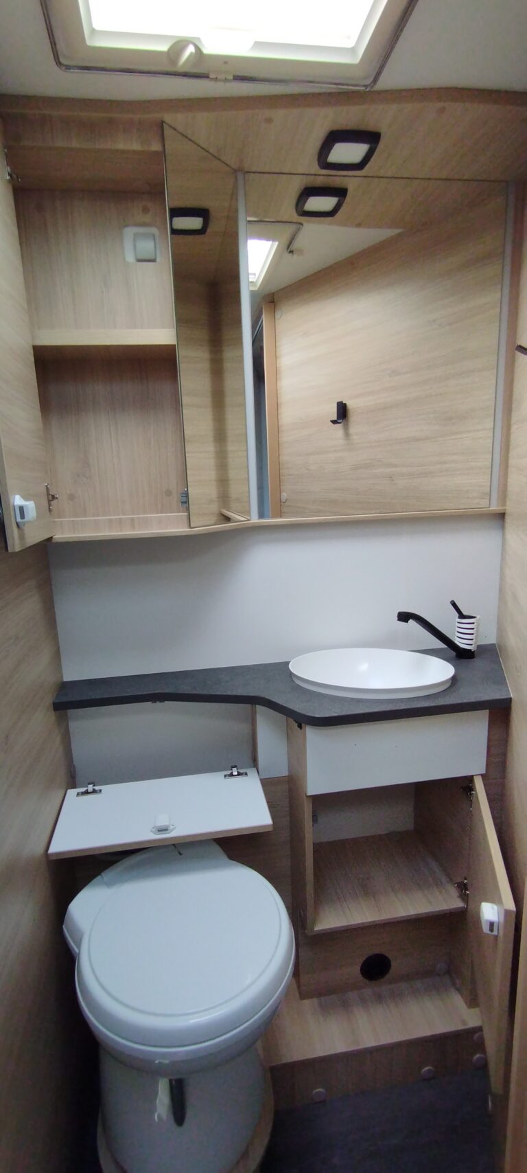 Challenger 328 BREAK EDITION