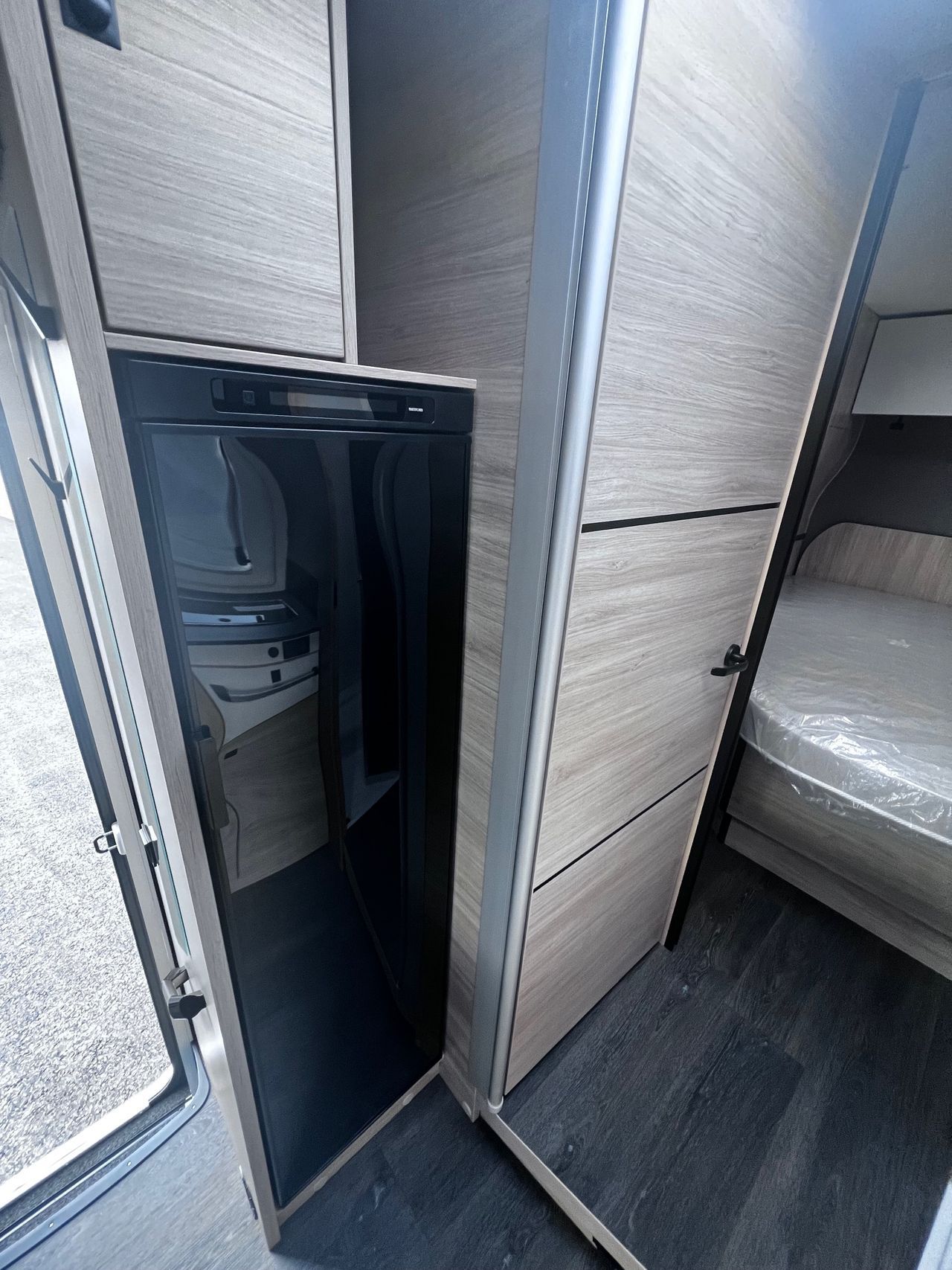 Challenger 328 BREAK EDITION