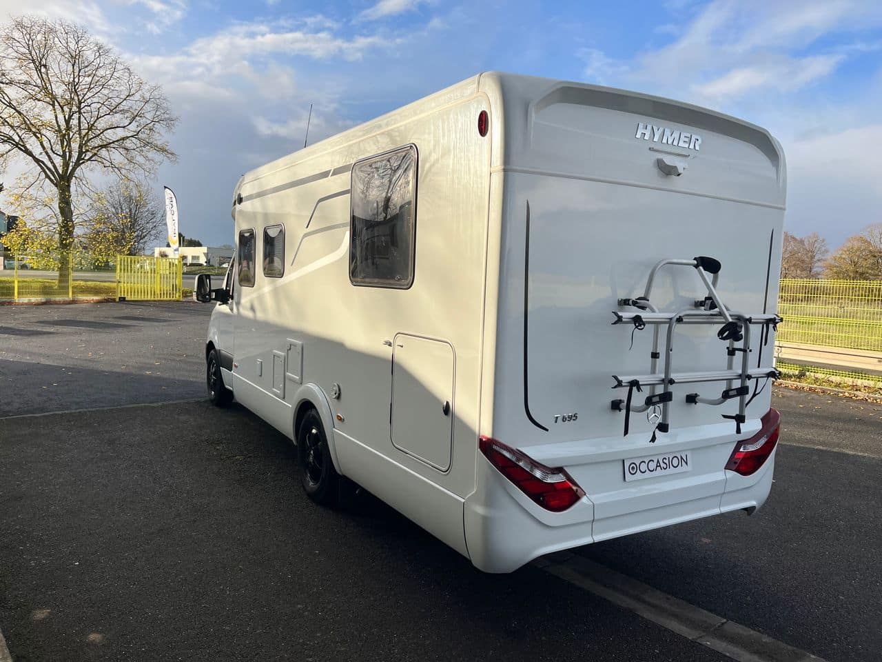 Hymer tramp s 695