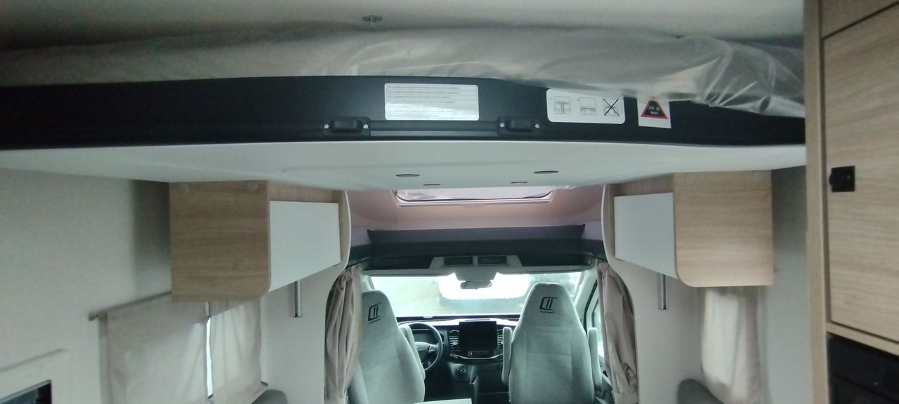 Challenger 337 BREAK EDITION