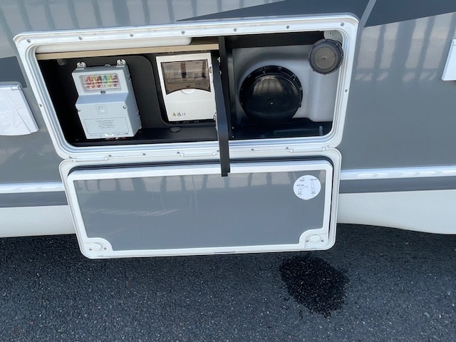 Challenger 328 ETAPE EDITION