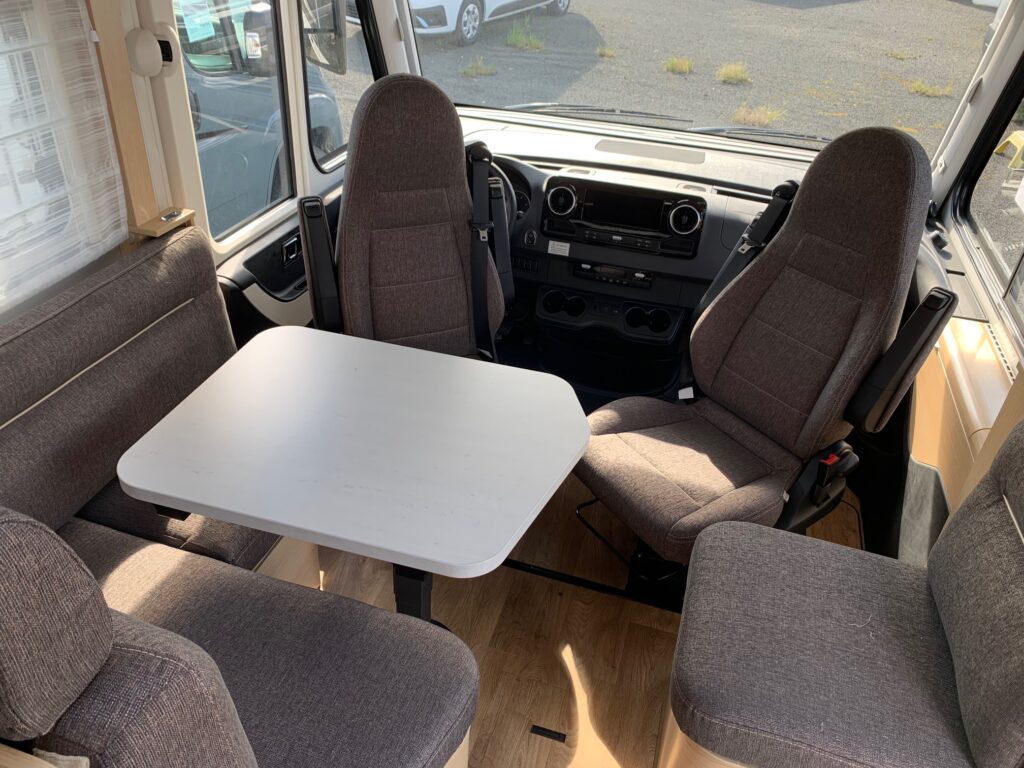 Hymer BMC I690