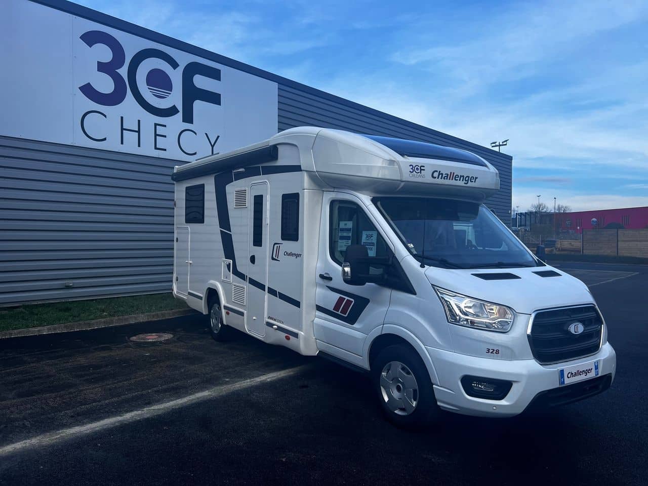 Challenger 328 BREAK EDITION