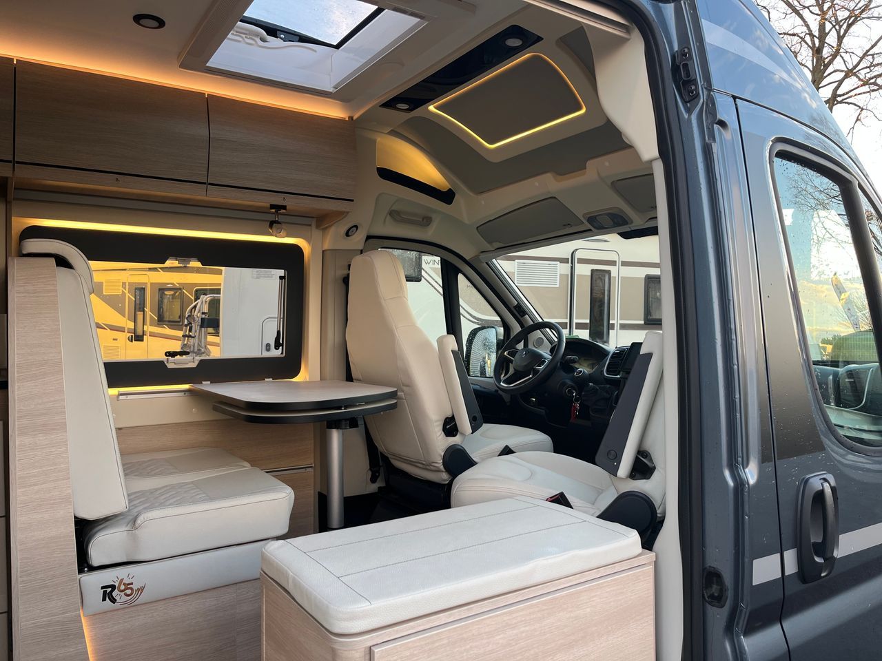 Rapido V62 65 ÈME ANNIVERSAIRE