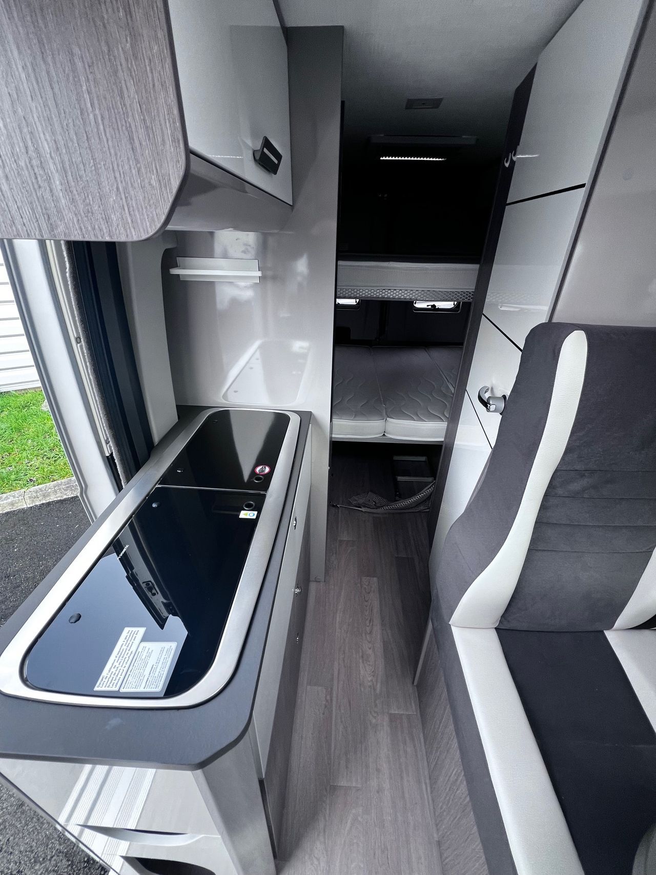 Challenger V114 MAX ROAD EDITION VIP