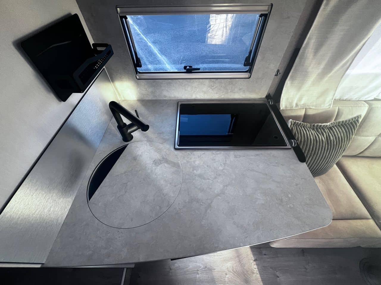 Fleurette MAGISTER 74 LMF