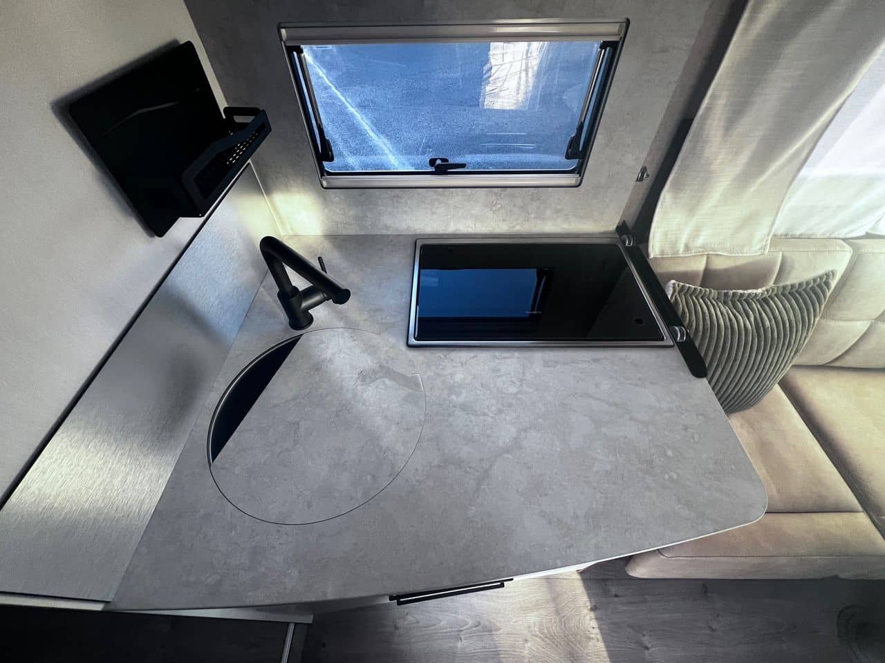 Fleurette MAGISTER 74 LMF