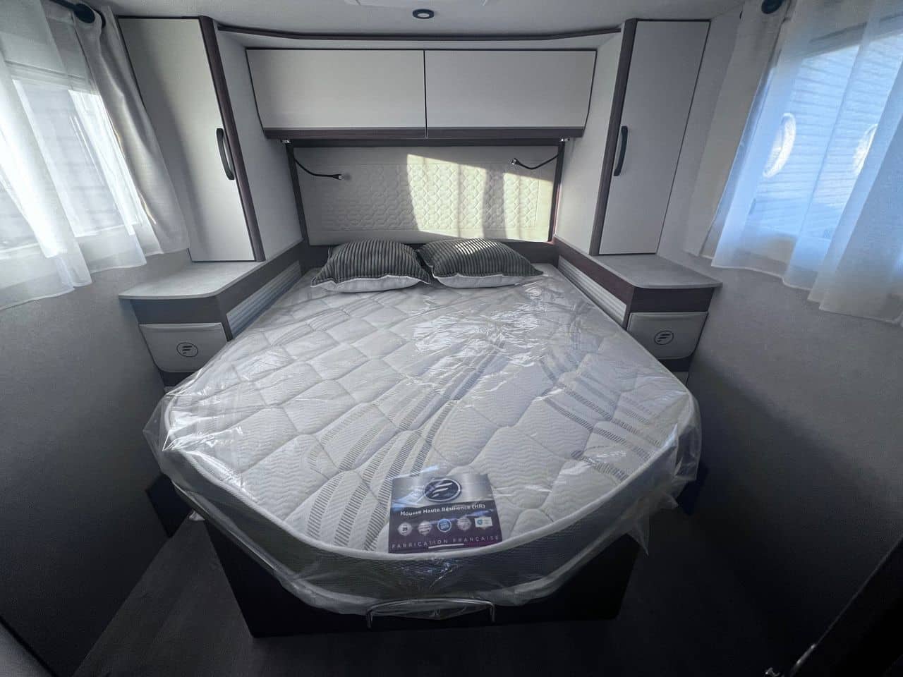 Fleurette MAGISTER 74 LMF