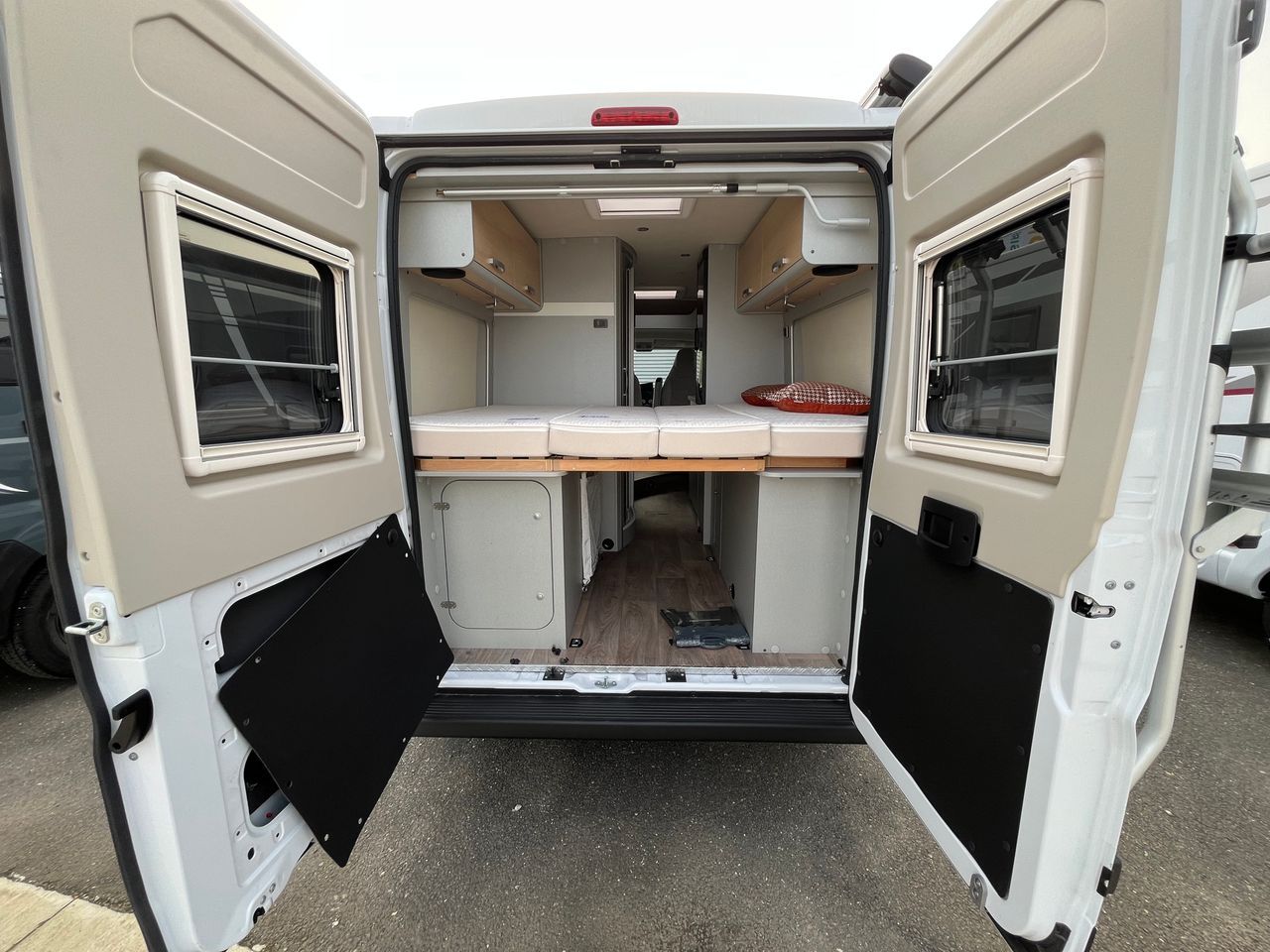 Hymer car FREE 600
