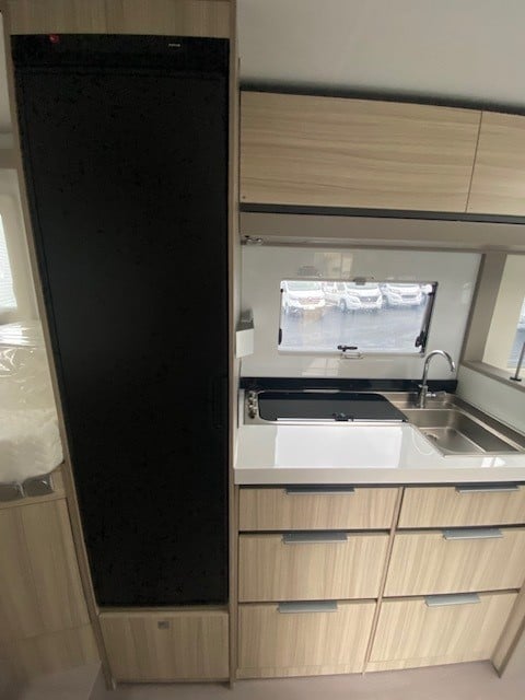Adria COMPACT DL