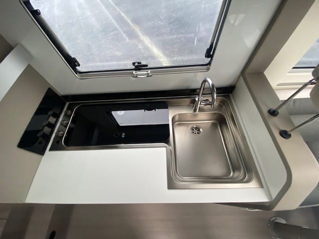 Adria COMPACT DL