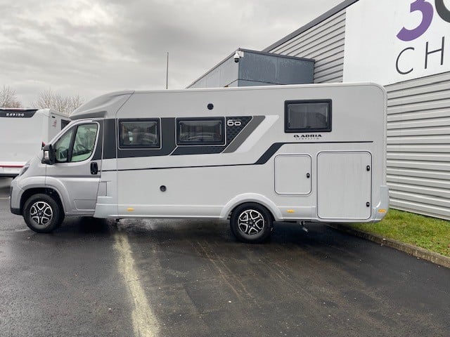 Adria COMPACT DL