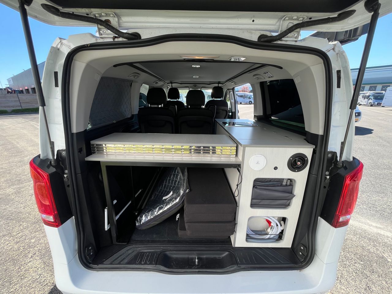 Mercedes aventurer S