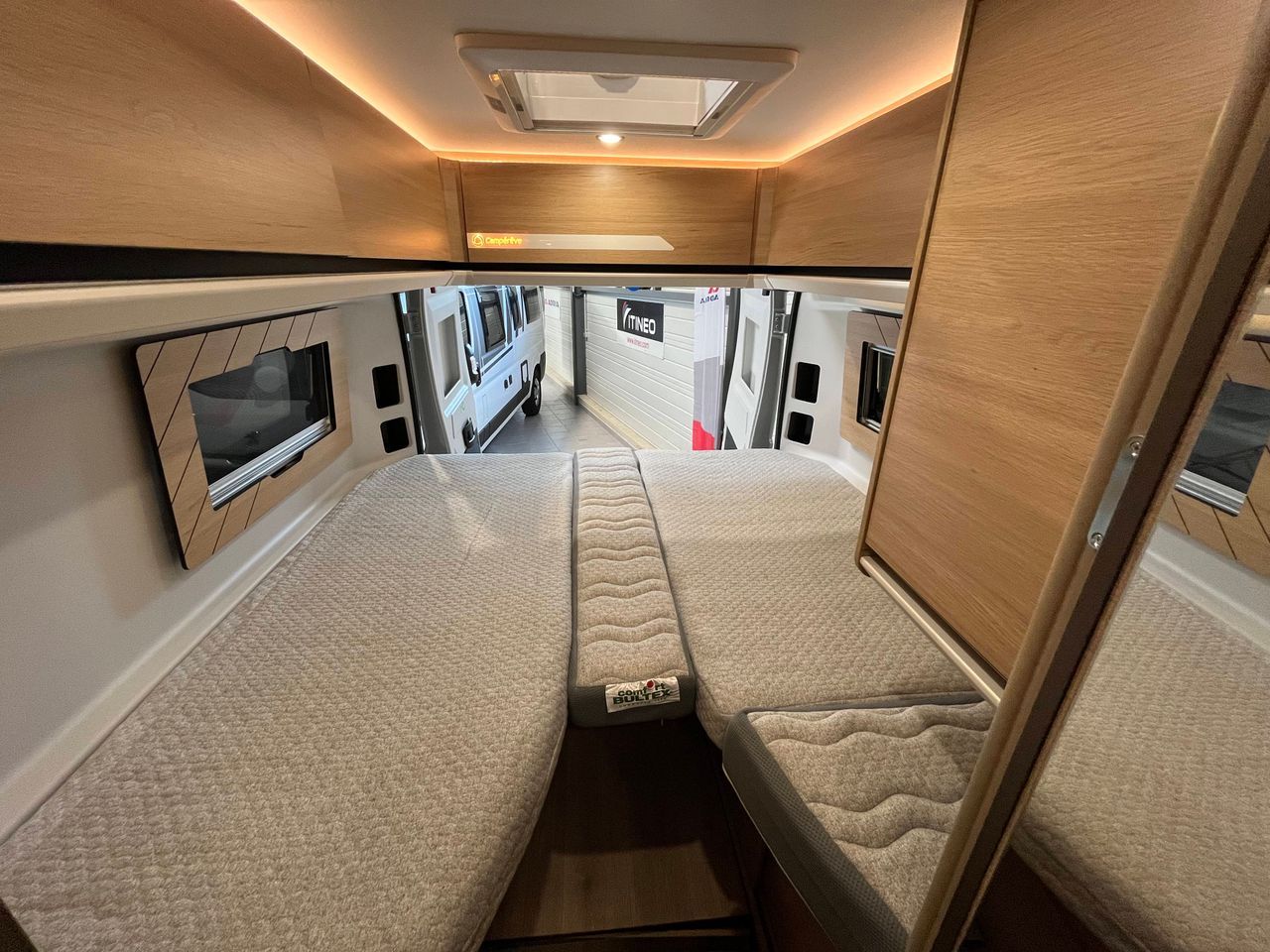 Campereve MAGELLAN 746 SAPHIR