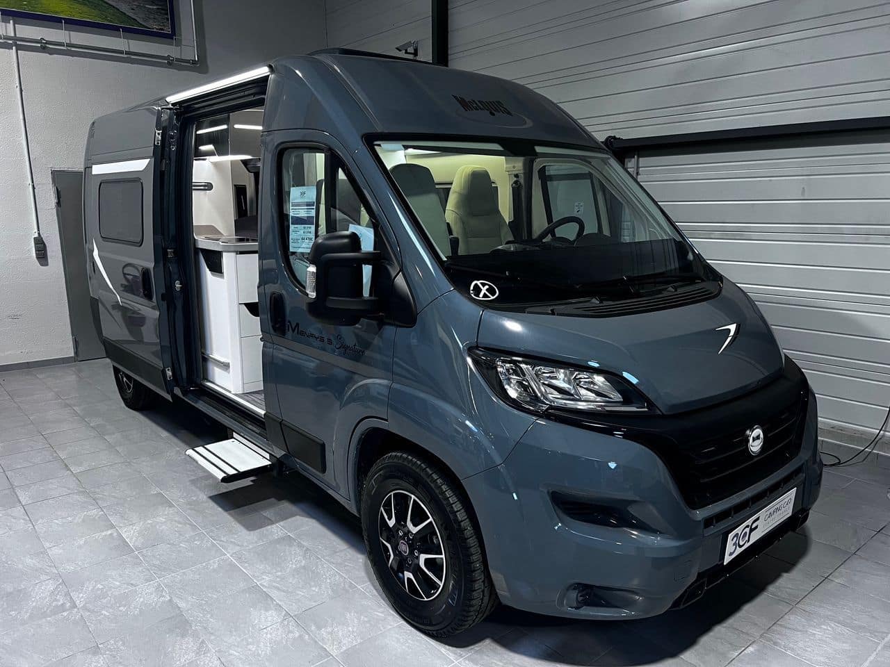 Mc Louis MENFYS 3 SIGNATURE