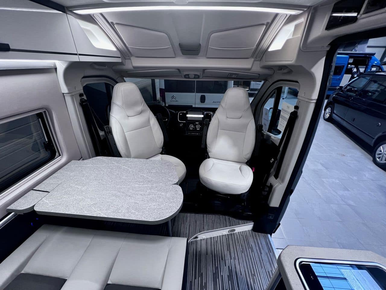 Mc Louis MENFYS 3 SIGNATURE