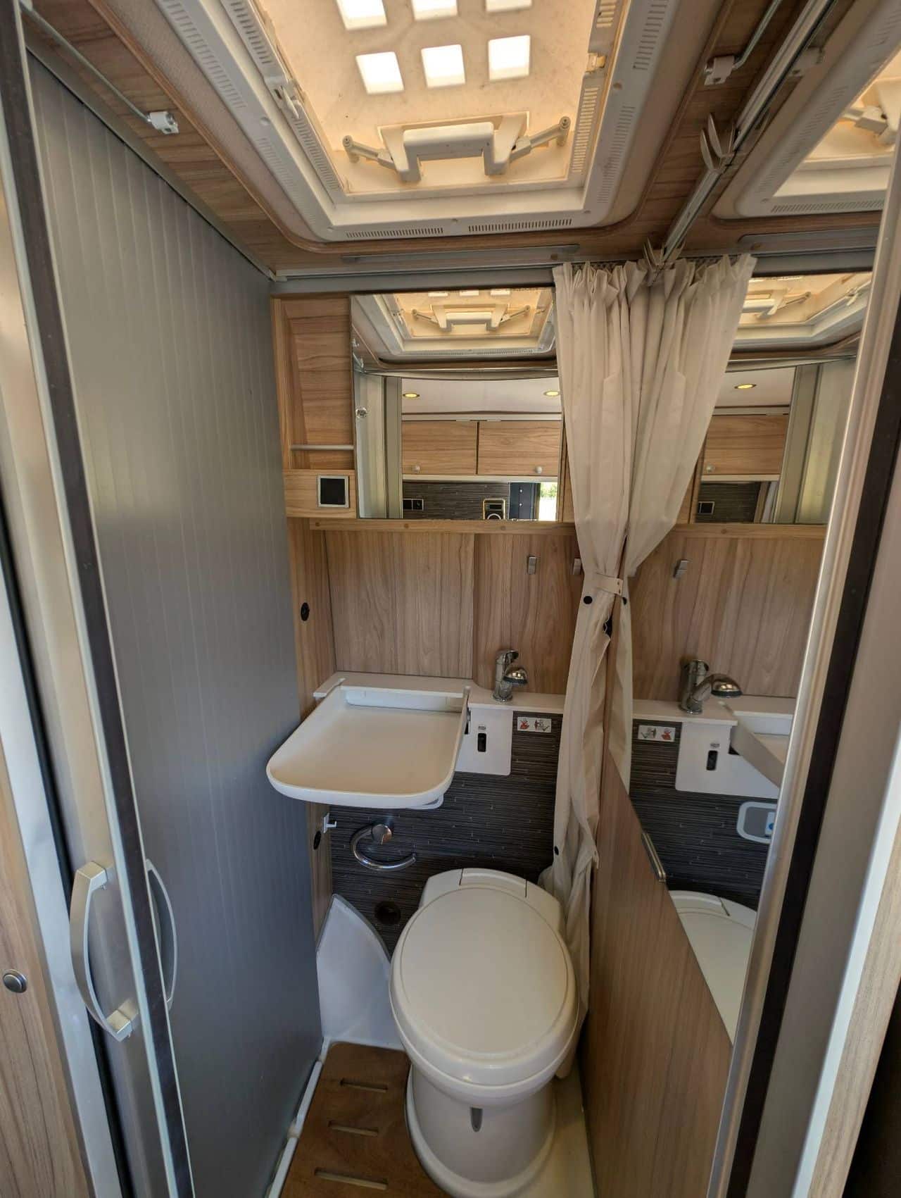 Hymer car Grand Canyon
