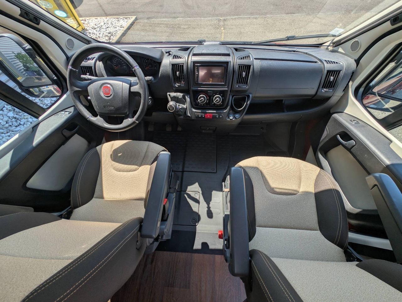 Hymer car Grand Canyon