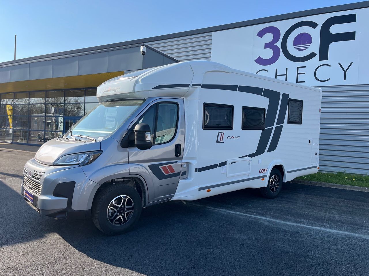Challenger 318 COSY EDITION