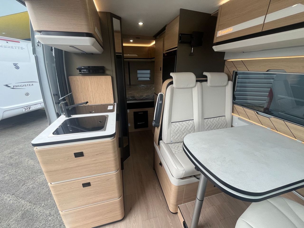 Campereve 643 AIR