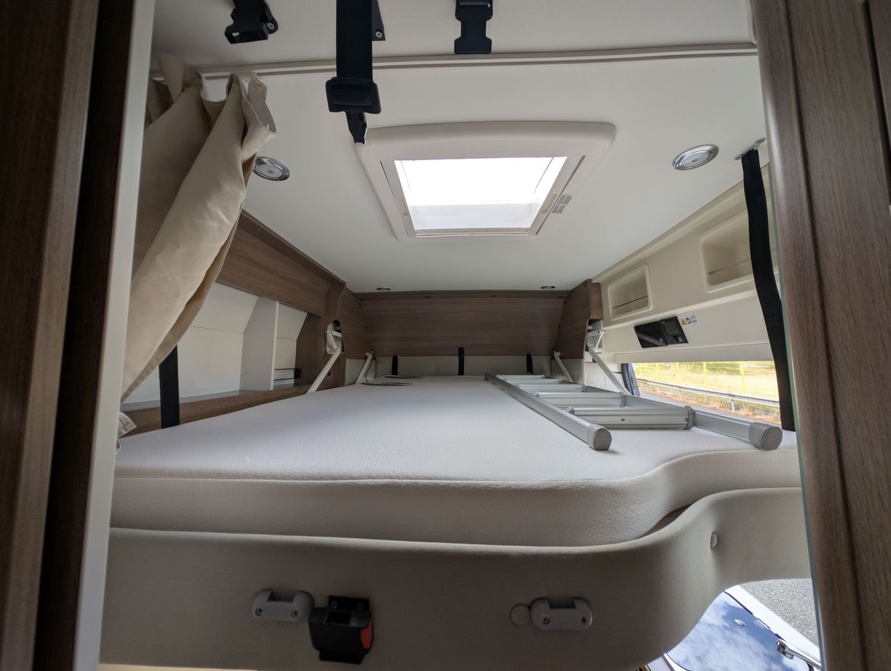 Campereve living van