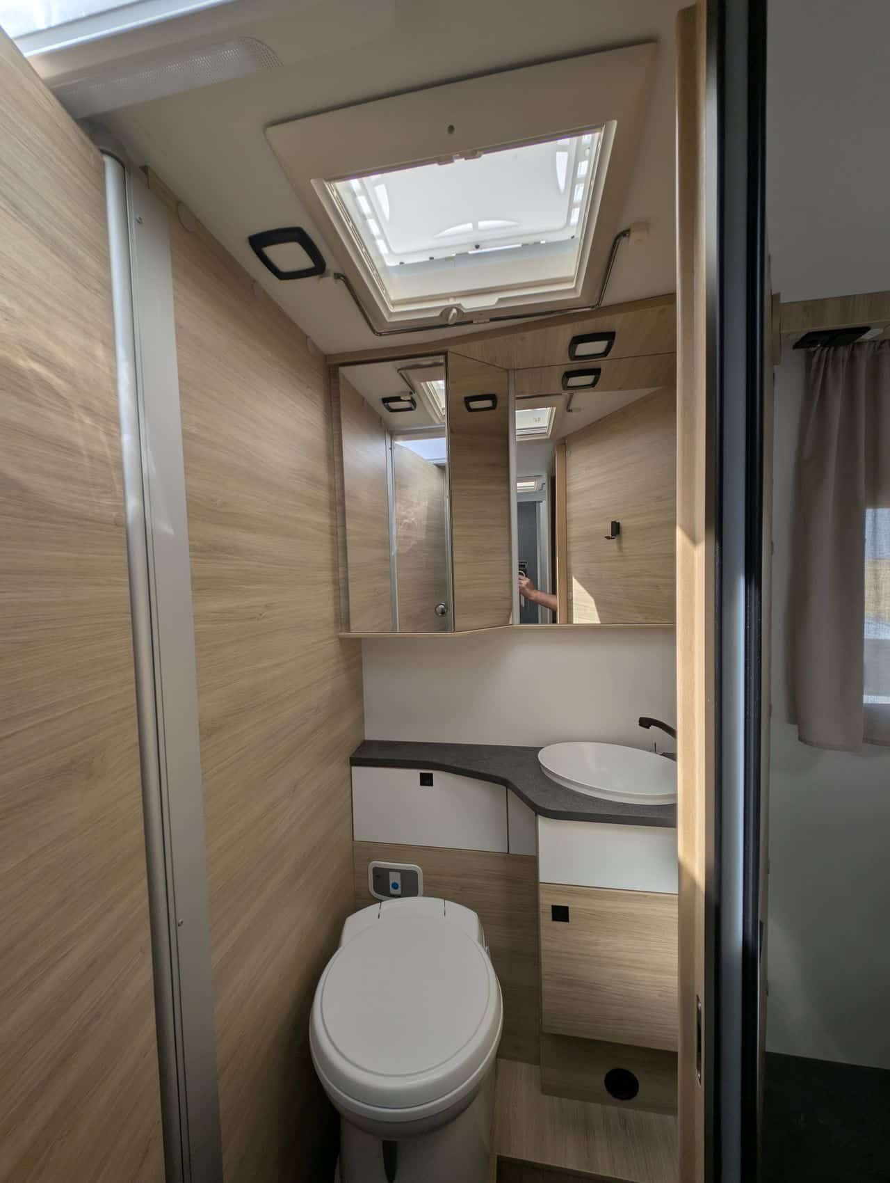 Challenger 328 BREAK EDITION