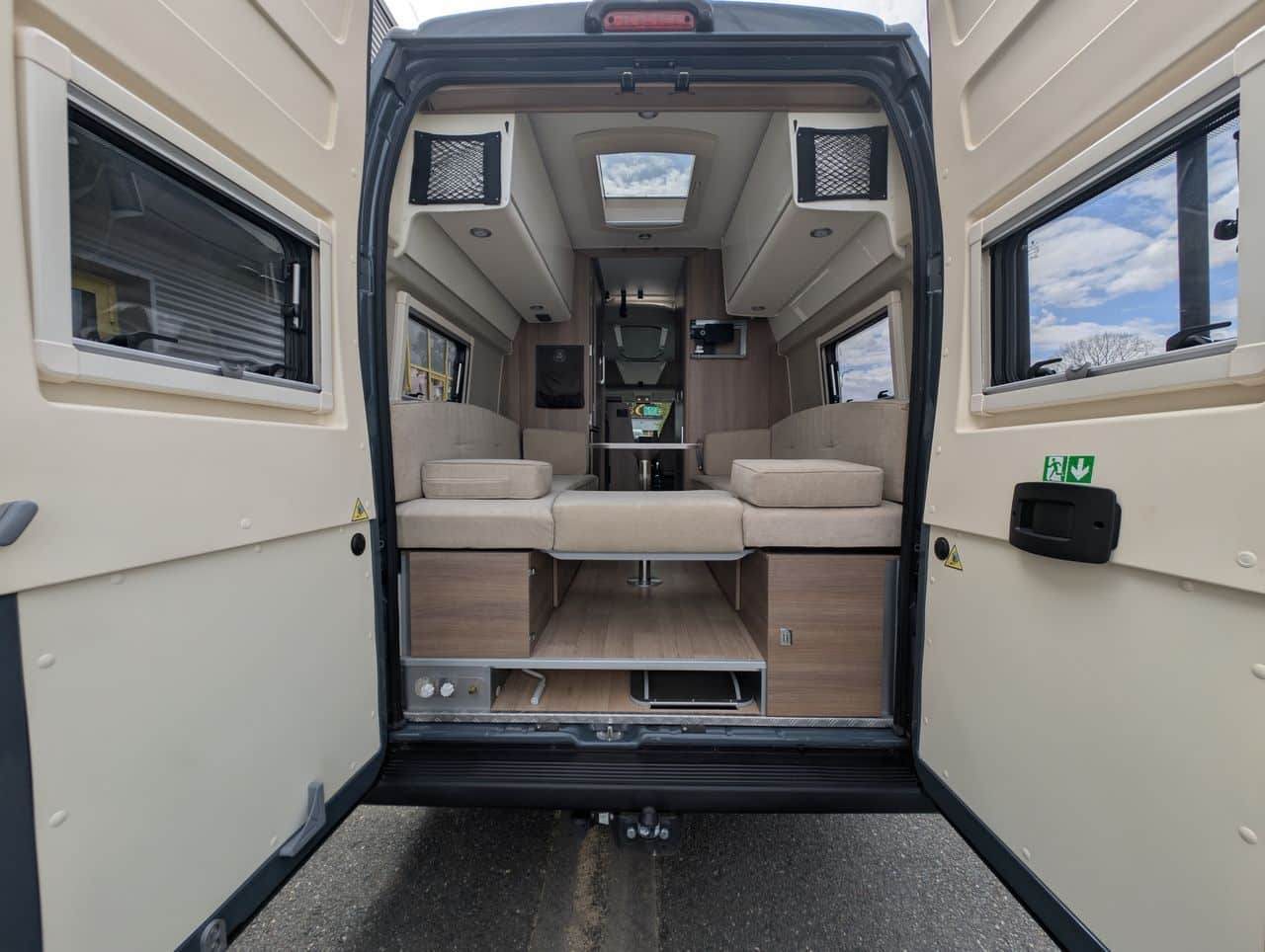 Campereve living van