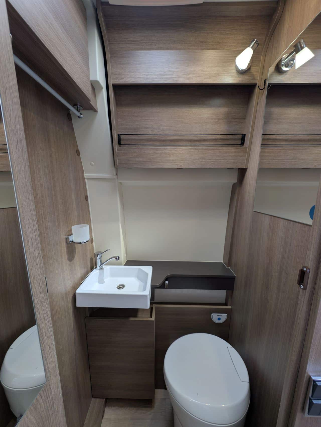 Campereve living van