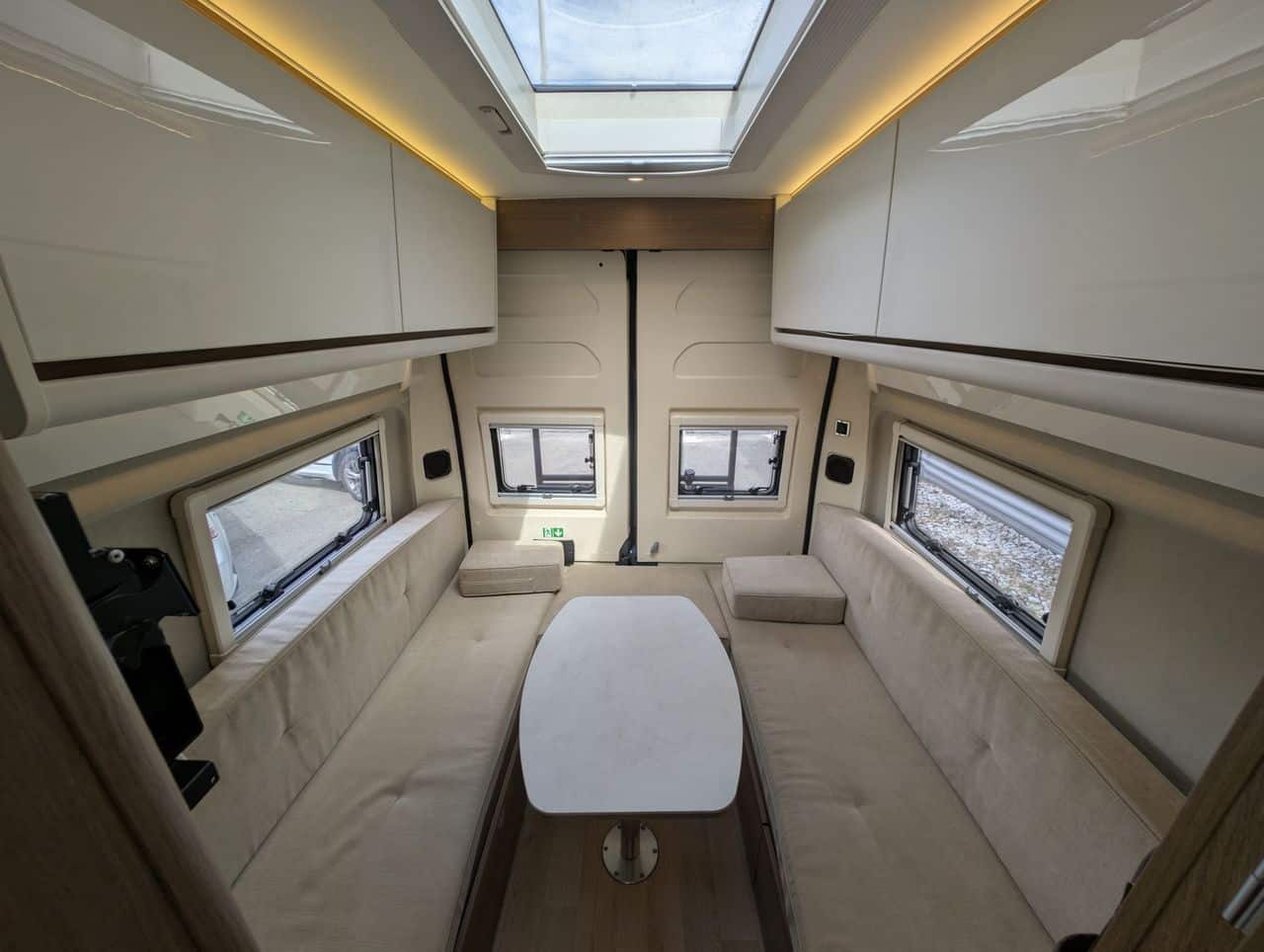 Campereve living van